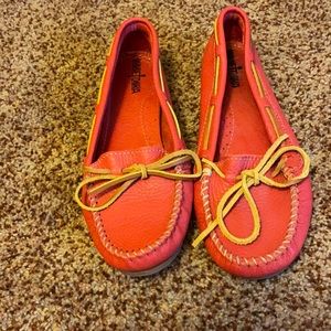 Minnetonka leather moccasins